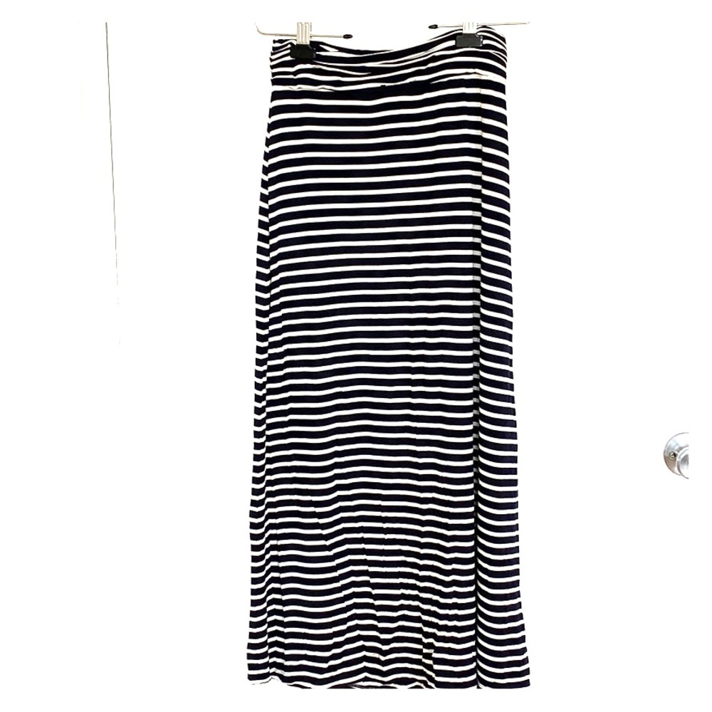 J Crew blue & white maxi knit skirt
